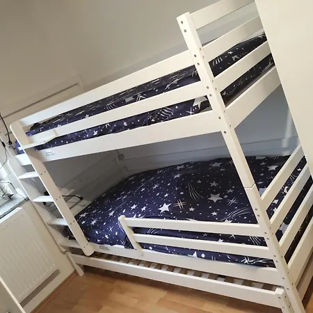 Check Ferien Dot World *