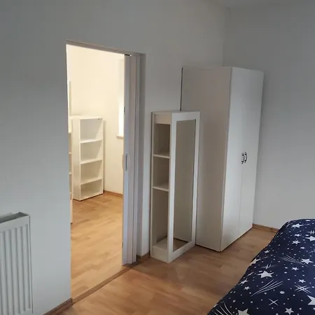 Check Ferien Dot World